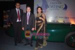 at Meera Muzaffar Ali Jaguar fashion show in Mumbai on 16th Jan 2011 (17).JPG